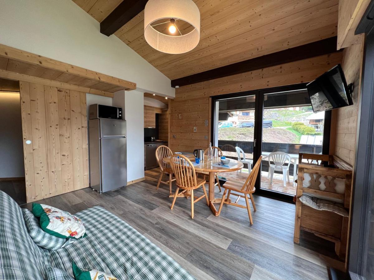 Sapaudia G - Appartement Skis Aux Pieds, Belle Vue La Clusaz Kültér fotó